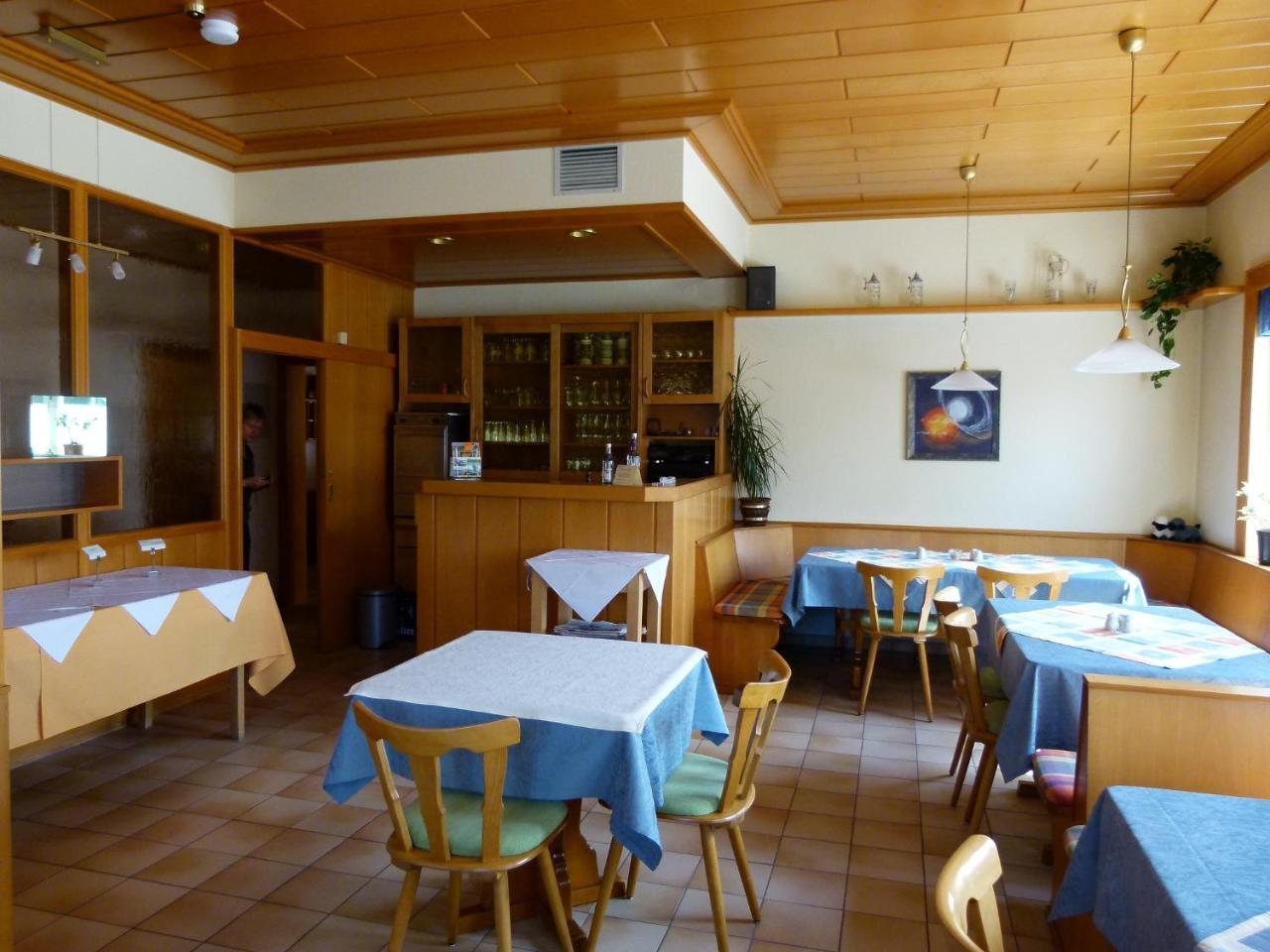 Pension "Zum Schwan" Muhr am See Exterior photo