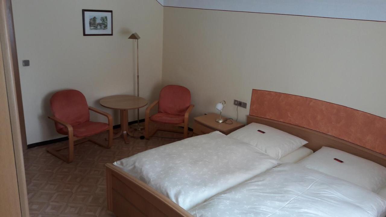 Pension "Zum Schwan" Muhr am See Exterior photo
